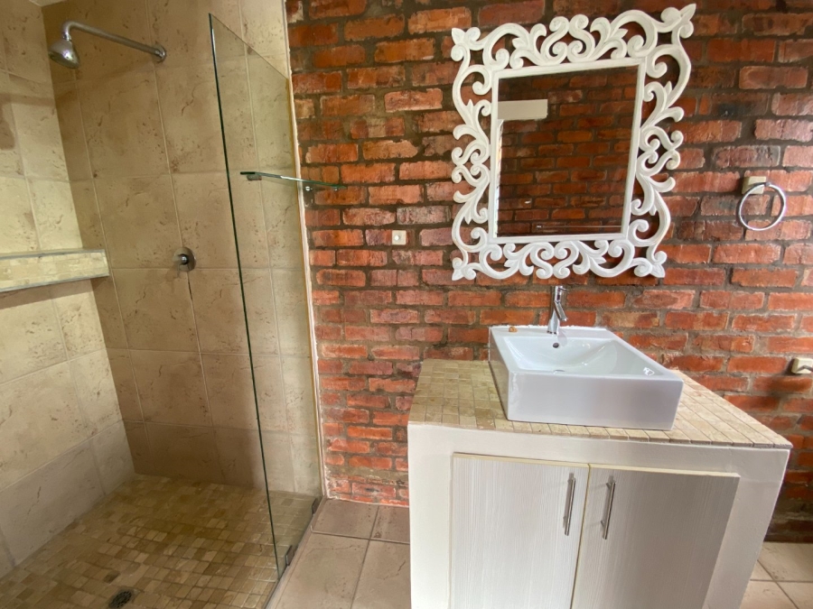 3 Bedroom Property for Sale in Reebok Western Cape